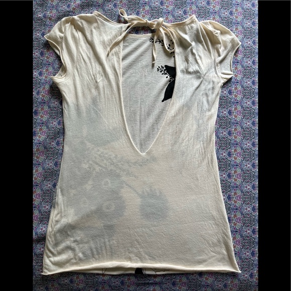 Topshop/ Realitee T-shirt with birds and plant print pattern. - Picture 4 of 7